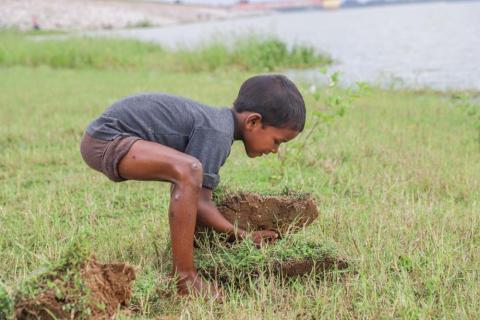 Kids playing in Jharkhand