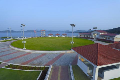 Scenic beauty of patratu lake resort