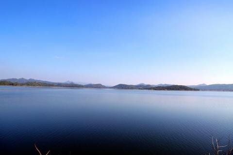 Scenic view of Patratu Lake