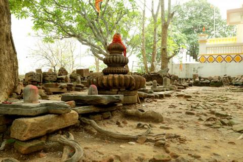 Beautiful Shivlinga at Tanginath Dham