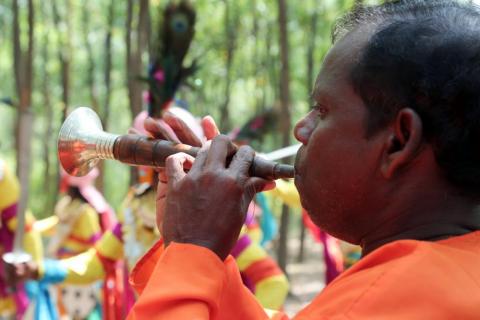 Tribal youth of Jharkhand participating in sarhul festival celebration