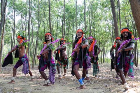 A group of tribal people doing shikari dance